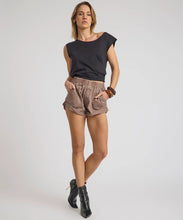 Load image into Gallery viewer, HUNTER DENIM SHORT