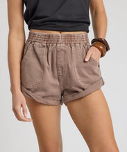 Load image into Gallery viewer, HUNTER DENIM SHORT