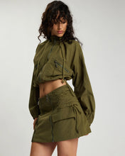 Load image into Gallery viewer, DRIFT CROPPED BUBBLE HEM JACKET