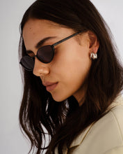 Load image into Gallery viewer, THE LIA