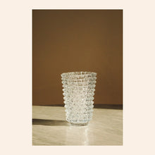 Load image into Gallery viewer, NOTEVOLE VASE IN CLEAR