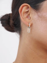 Load image into Gallery viewer, CELINE EARRINGS SILVER
