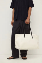 Load image into Gallery viewer, LAINEY CANVAS BAG