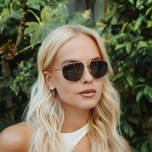 Load image into Gallery viewer, RAE IN GOLD
