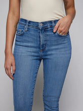 Load image into Gallery viewer, CULT SKINNY ANKLE PLEASING