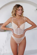 Load image into Gallery viewer, FEMME BUSTIER