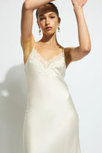 Load image into Gallery viewer, SILK LACE SLIP
