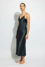 Load image into Gallery viewer, SILK LACE SLIP
