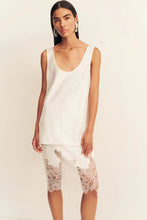 Load image into Gallery viewer, SAVANNA SCOOP NECK TOP
