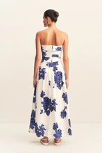 Load image into Gallery viewer, ENYA STRAPLESS MAXI DRESS
