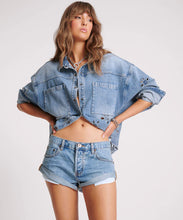 Load image into Gallery viewer, BANDITS LOW WAIST DENIM SHORT
