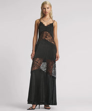 Load image into Gallery viewer, WINONA LACE MAXI DRESS
