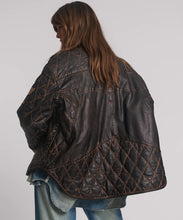 Load image into Gallery viewer, QUILTED STAR LEATHER JACKET
