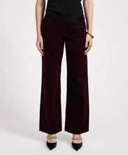 Load image into Gallery viewer, JACKSON VELVET JEANS

