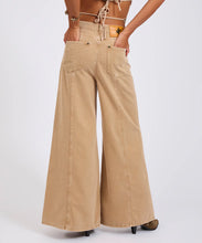 Load image into Gallery viewer, HOLLYWOODS HIGH WAIST WIDE LEG DENIM JEANS
