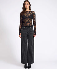 Load image into Gallery viewer, WEDNESDAY LACE LONG SLEEVE TOP
