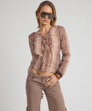 Load image into Gallery viewer, BRANDY CHIFFON TOP
