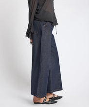 Load image into Gallery viewer, HAYDEN WIDE LEG JEAN
