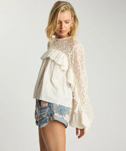 Load image into Gallery viewer, WILLOW HAVEN BLOUSE
