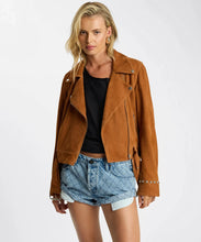 Load image into Gallery viewer, WISKEY FRINGED STUDDED JACKET
