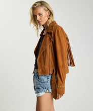 Load image into Gallery viewer, WISKEY FRINGED STUDDED JACKET
