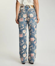 Load image into Gallery viewer, LOVELORN STRAIGHT LEG JEANS
