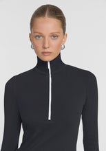 Load image into Gallery viewer, SUMMIT RIB TURTLENECK
