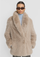 Load image into Gallery viewer, MONTANA COAT
