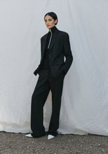 Load image into Gallery viewer, SUMMIT RIB TURTLENECK
