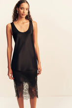 Load image into Gallery viewer, SAVANNA SCOOP NECK TOP
