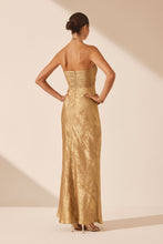 Load image into Gallery viewer, ROYALE STRAPLESS LACEUP MAXI
