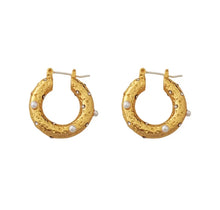 Load image into Gallery viewer, HAMMERED GOLD HOOPS
