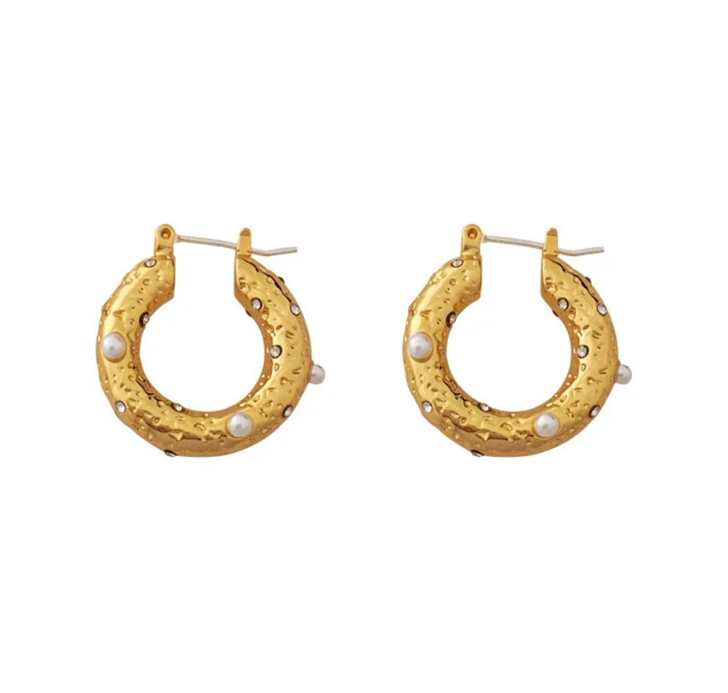 HAMMERED GOLD HOOPS