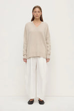 Load image into Gallery viewer, ALORA CASHMERE V NECK KNIT
