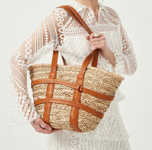 Load image into Gallery viewer, CROSS STITCH STRAW BAG
