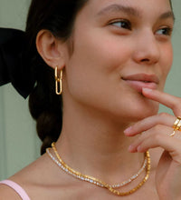 Load image into Gallery viewer, CELINE EARRINGS GRANDE GOLD
