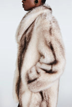 Load image into Gallery viewer, EMILIA FAUX FUR
