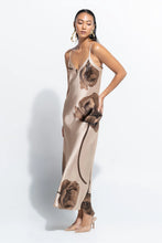 Load image into Gallery viewer, SILK SLIP
