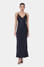 Load image into Gallery viewer, CASCADING LACE MAXI DRESS
