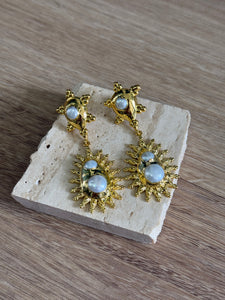 DELILAH DROP EARRINGS