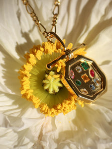 DELPHINE NECKLACE