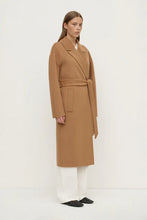 Load image into Gallery viewer, IVY WOOL COAT
