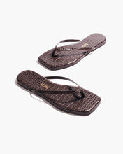 Load image into Gallery viewer, SQUARE TOE CHOC CROC
