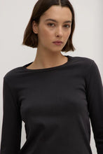 Load image into Gallery viewer, LYLA LONG SLEEVE TEE
