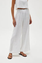 Load image into Gallery viewer, NILSA PANT WHITE
