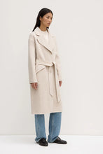 Load image into Gallery viewer, SADIE WOOL COAT
