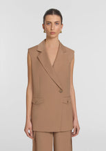 Load image into Gallery viewer, DESTINATION SLEEVELESS BLAZER
