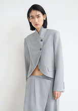 Load image into Gallery viewer, CONNOISSEUR BLAZER
