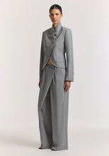 Load image into Gallery viewer, CONNOISSEUR BLAZER
