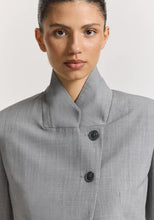 Load image into Gallery viewer, CONNOISSEUR BLAZER
